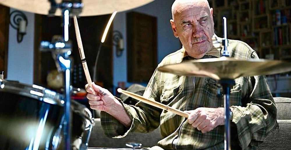 Bill Ward, ex-Black Sabbath, trabalha em dois álbuns solo inéditos