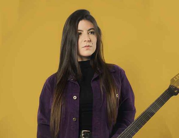 Jéssica Falchi traz peso no último single antes do EP, que chega em janeiro de 2026