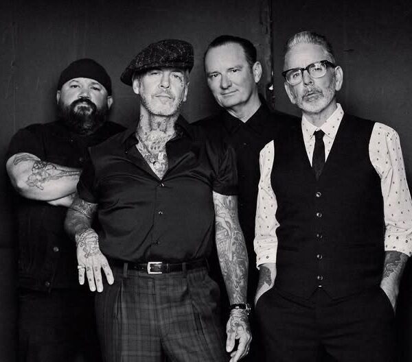 Social Distortion anuncia “Born To Kill”, primeiro álbum em 15 anos, e confirma turnê norte-americana para 2026