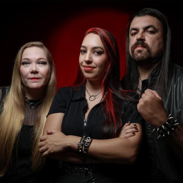 Eskrota lança clipe de novo single