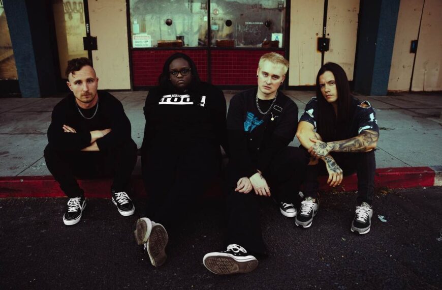 Tetrarch, sensação mundial do metal moderno, estreia no Brasil show único em São Paulo