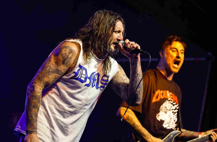 Madball reafirma força do NYHC em apresentação explosiva em São Paulo