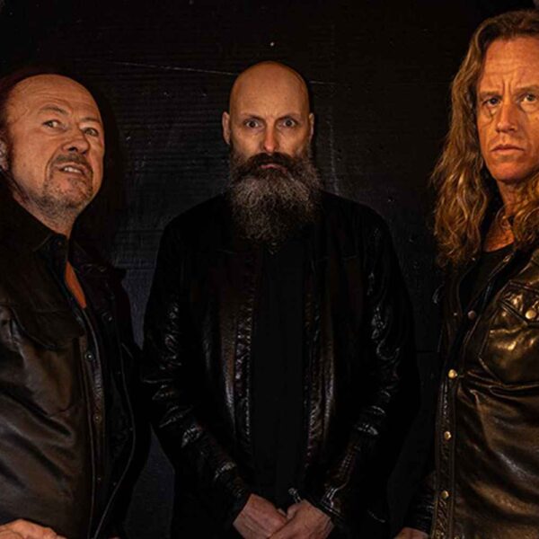 Venom anuncia novo álbum Into Oblivion e lança o single “Lay Down Your Soul”