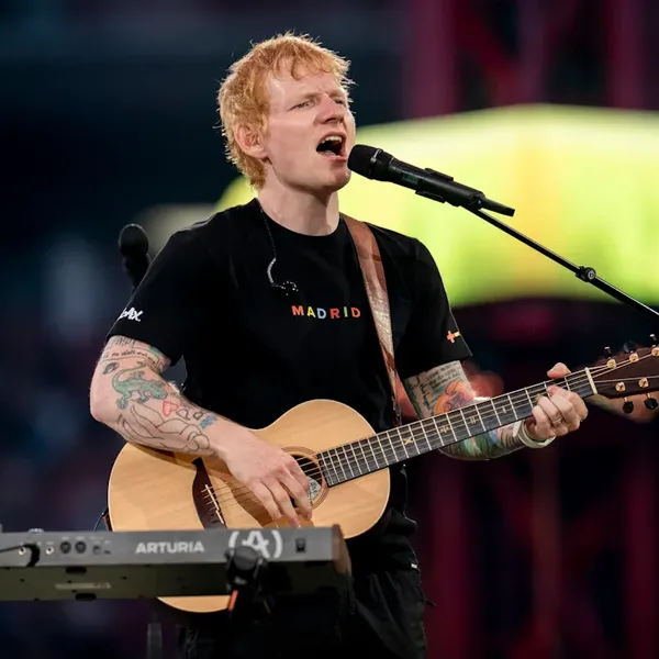 Ed Sheeran anuncia show em São Paulo com a “Loop Tour” e participação de Finneas