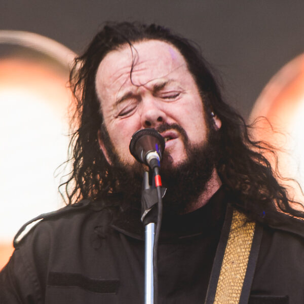 Beleza estética e o peso introspectivo consagram o Evergrey como um dos grandes destaques do sábado no Bangers Open Air