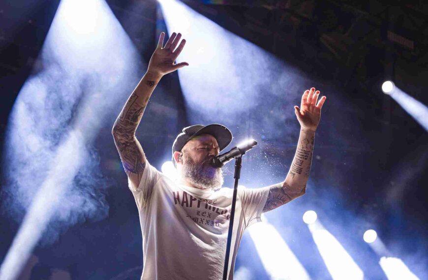 In Flames mostra que merece ser headliner e entrega um dos melhores shows do Bangers Open Air