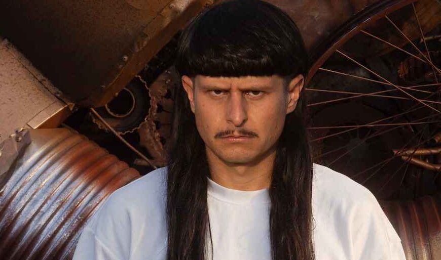 Oliver Tree faz única apresentação em São Paulo e lança álbum Love You Madly, Hate You Badly