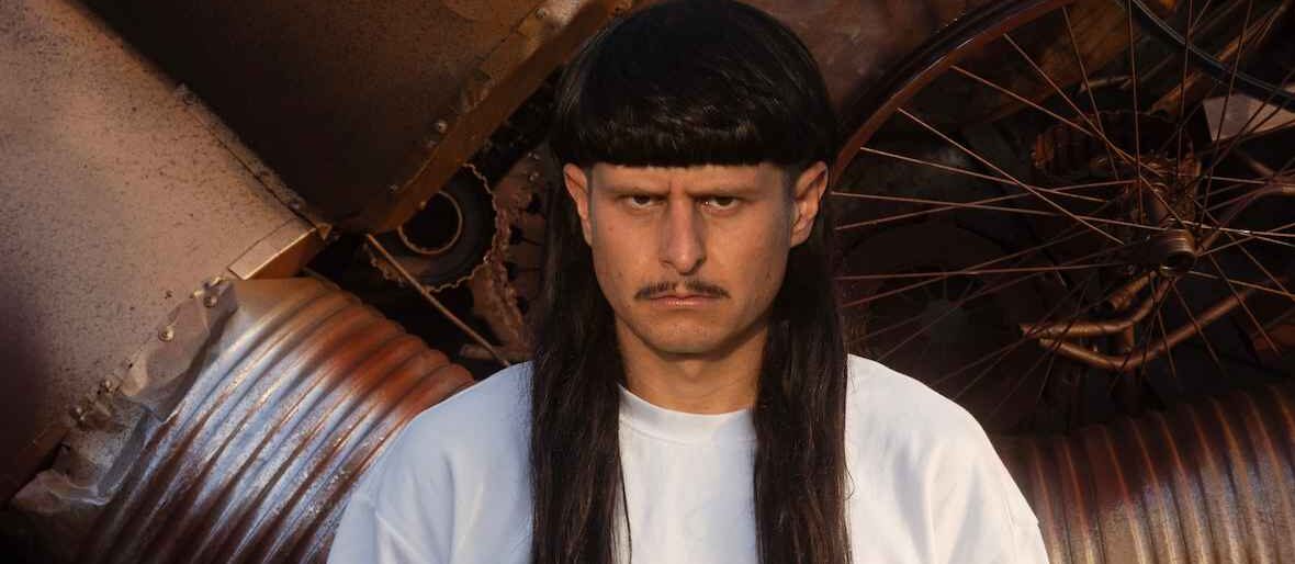 Oliver Tree faz única apresentação em São Paulo e lança álbum Love You Madly, Hate You Badly