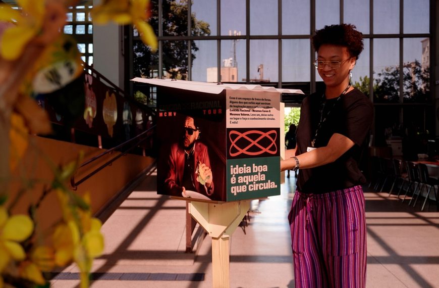 Emicida propõe ação de incentivo à leitura como parte de sua nova turnê nacional