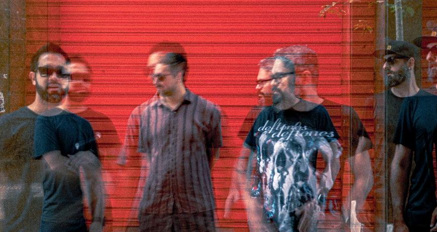 Mourning Sky rompe o silêncio sobre saúde mental masculina em “Into Your Shoes”