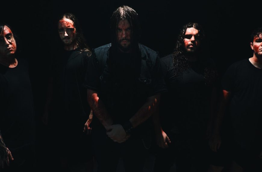 Dressed In Blood lança o EP conceitual “Darkness Within”