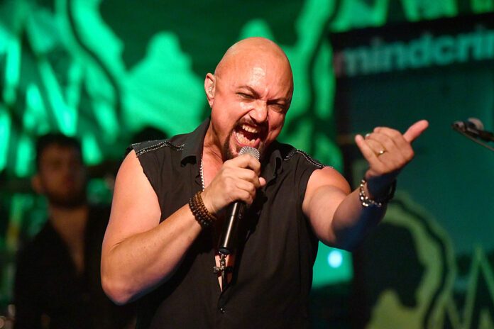 Geoff Tate retorna ao Brasil em 2027 com a turnê “Operation: Mindcrime”