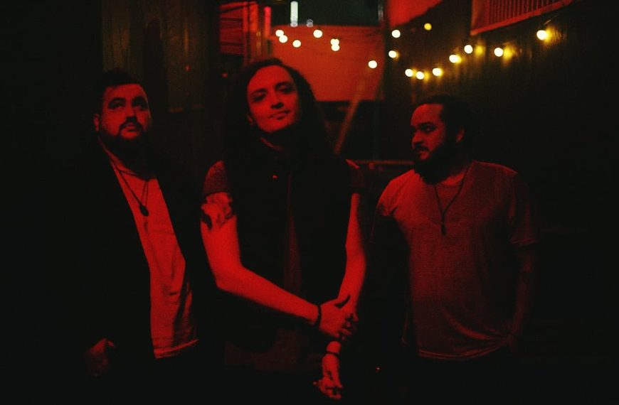 OVM mergulha nos ciclos da mente no novo EP ‘Senóides’