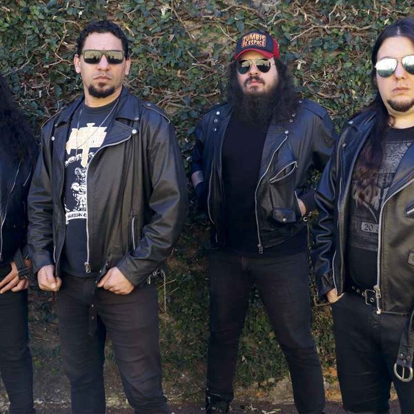Living Metal anuncia edição expandida de “Viviendo El Metal”