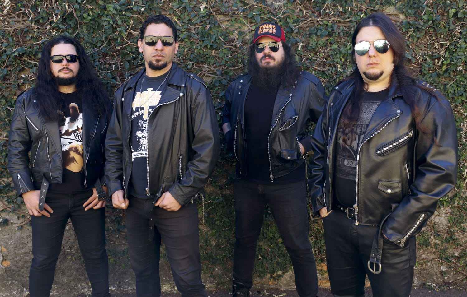 Living Metal anuncia edição expandida de “Viviendo El Metal”
