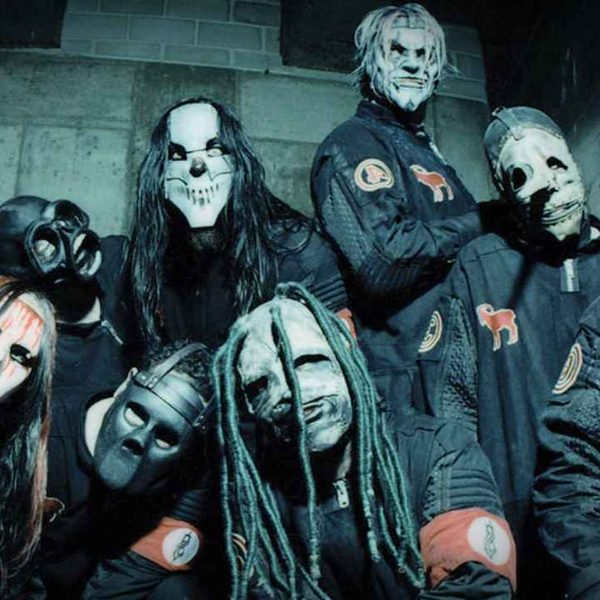 Livro não autorizado sobre a ascensão do SLIPKNOT e a criação do álbum Iowa chegará em agosto
