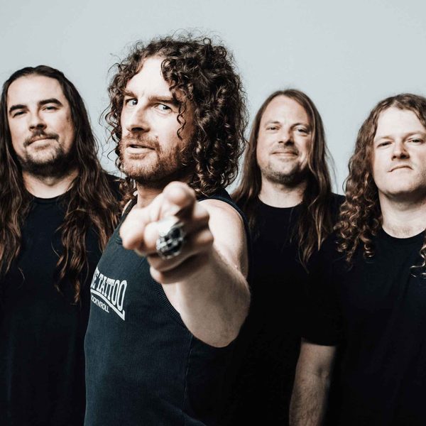 AIRBOURNE lança “Kid In A Candy Store” e revela novos detalhes do aguardado álbum homônimo