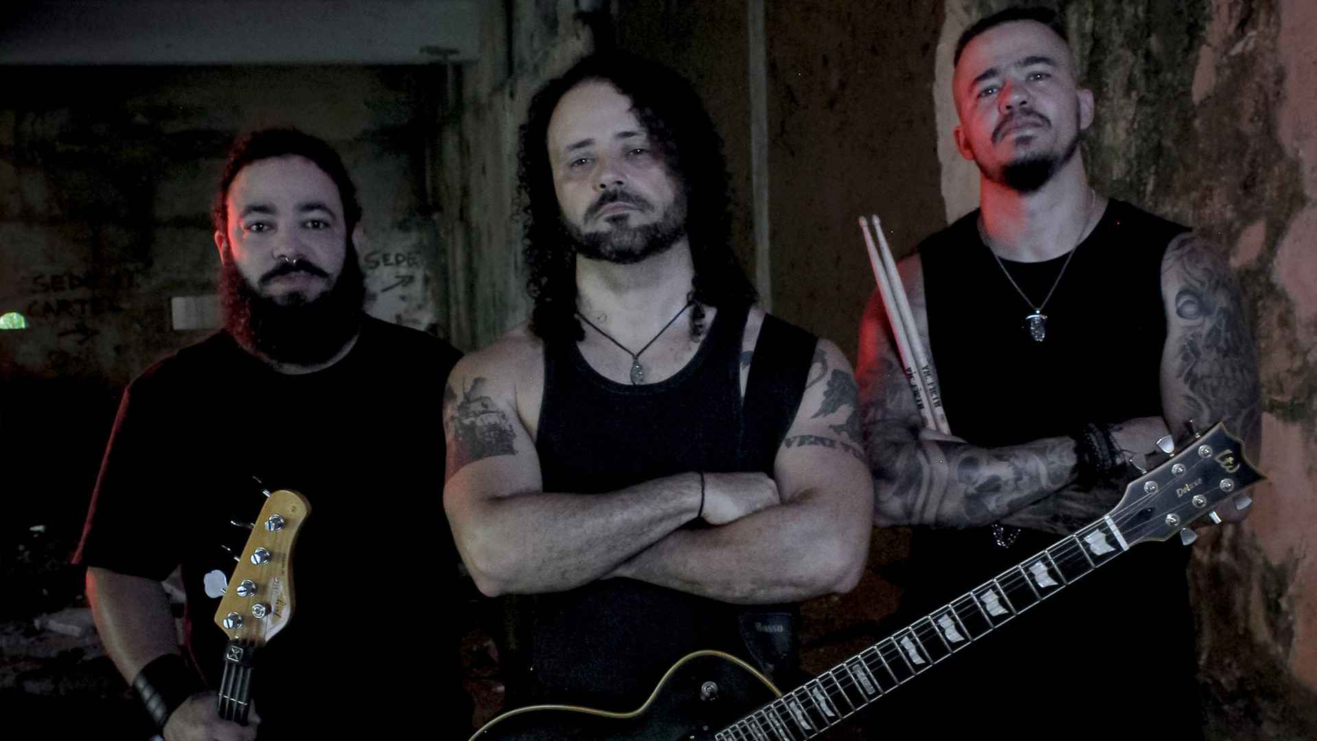 Mãe Serpente explora peso e simbolismo em seu segundo álbum