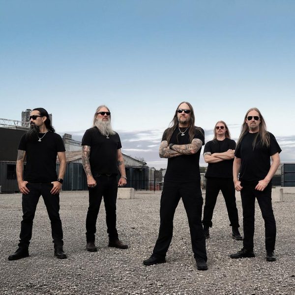 Amon Amarth anuncia novo álbum The Allfather Awakens e lança o épico single “Gjallarhorn”