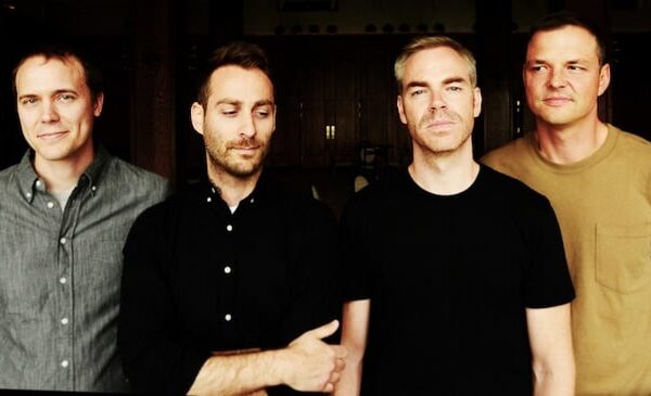 American Football anuncia show solo em São Paulo em novembro