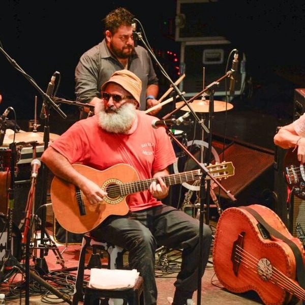 Macha y el Bosque Depresivo volta a São Paulo em setembro com seu canto coletivo latino