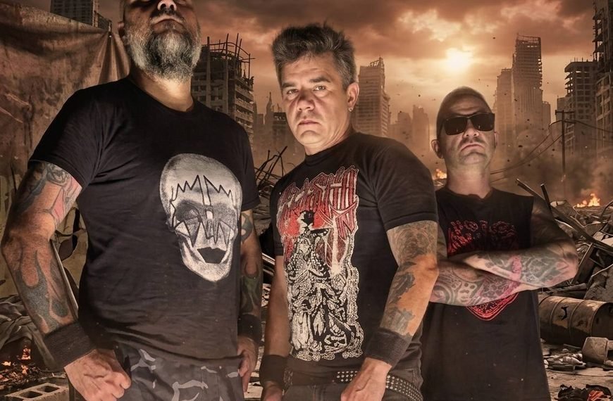 Carniça denuncia censura e remoção do álbum histórico “Rotten Flesh” do YouTube após decisão sobre a capa