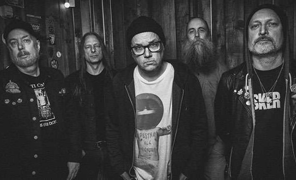 Disfear anuncia novo álbum, The Last Nail, gravado antes das mortes de Tomas Lindberg e Marcus Andersson