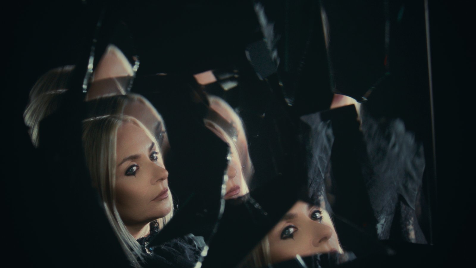EIVØR lança novo single/videoclipe ‘SPØKILSIR / REVENANTS’