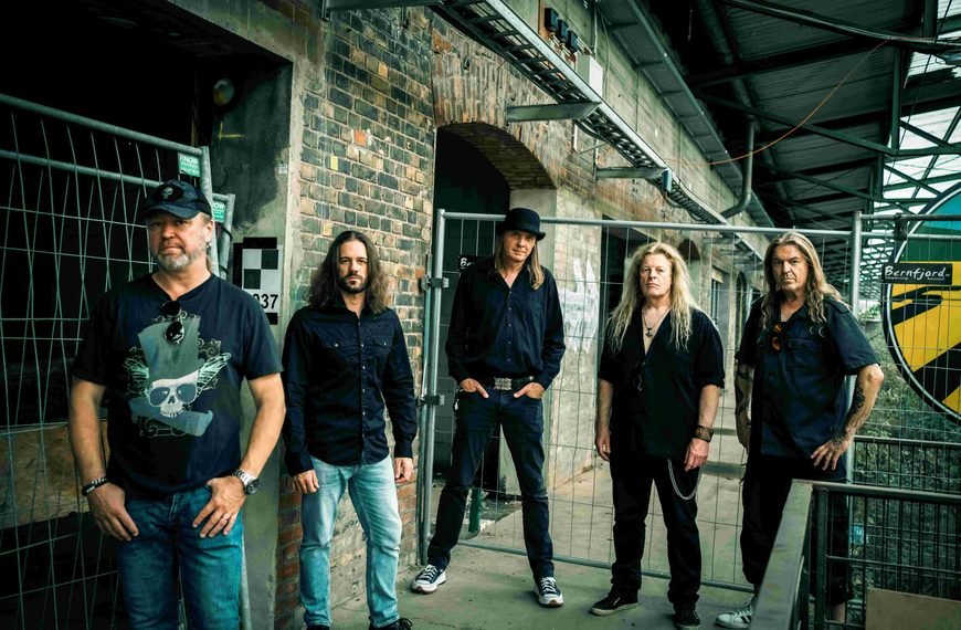 Masterplan e Rhapsody Of Fire atualizam datas da turnê no Brasil