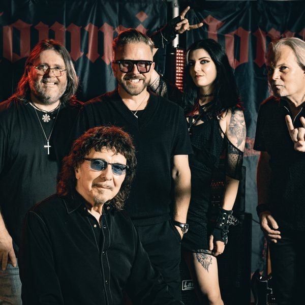 TONY IOMMI: “FROM THE DARK” – Eventos globais de audição antecipada acontecem em 22 de outubro