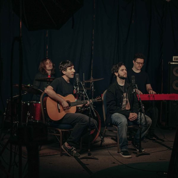 Representante do novo cenário do Rock Gaúcho, Planetas e Botões lança o single e videoclipe de “Plena Calma”