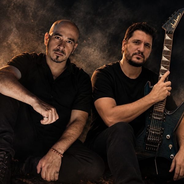 Paraibana Zona Árida lança álbum de estreia e une heavy metal tradicional à brasilidade nordestina