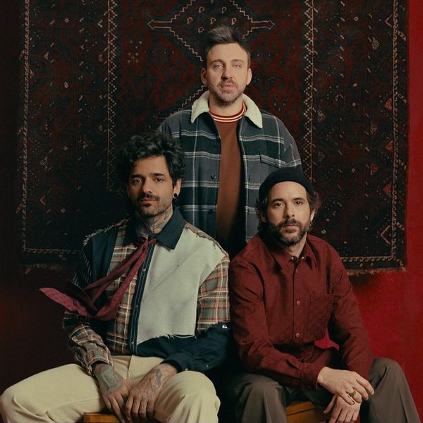 Fresno anuncia data extra de show com orquestra em São Paulo