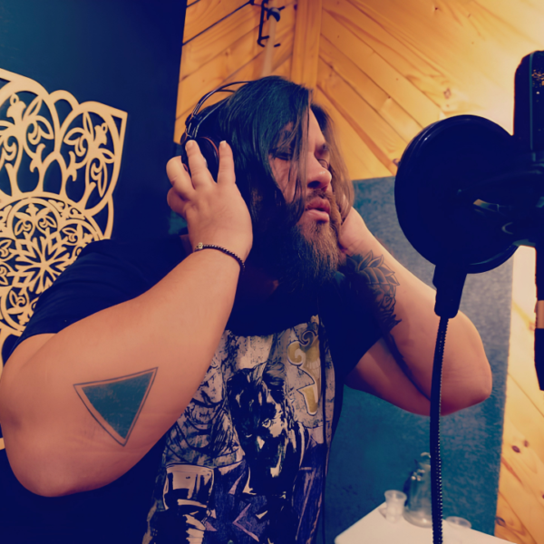 “Não Era Pra Ser Assim”: Abel Capella transforma instrumental esquecido em canção sobre desencanto